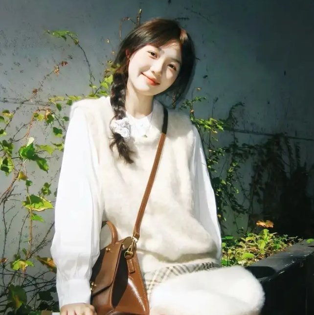 夜阑引他入梦来